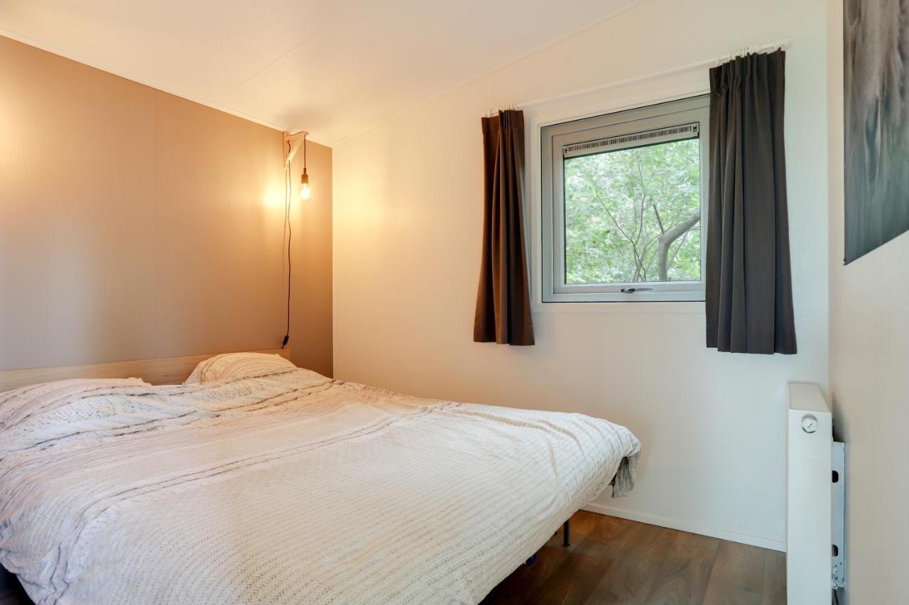 Landelijk Chalet 87 Oosterwolde  Екстериор снимка